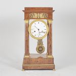 1641 6016 TABLE CLOCK